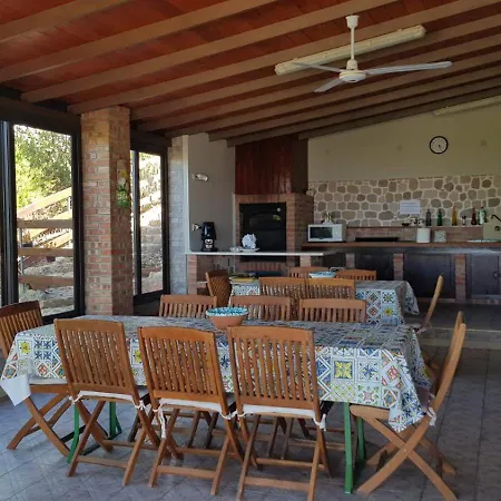 Vakantiehuis Bed House Floristella Valguarnera Caropepe