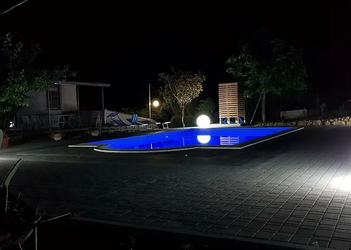 Ferienhaus Bed House Floristella *