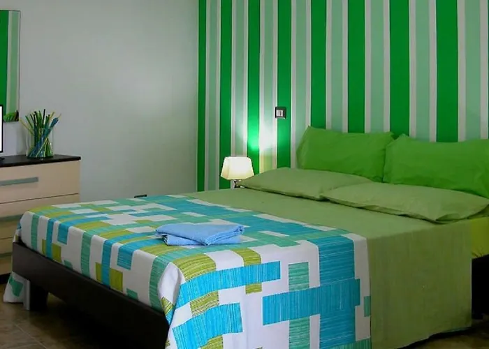 Bed House Floristella Ferienhaus *